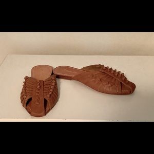 Cleobella NWOT Flats size 40/8.5